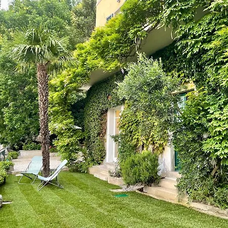 Gina 아파트 바레나