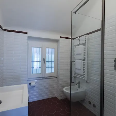 Gina Apartament *