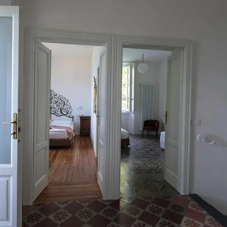 Gina Apartament