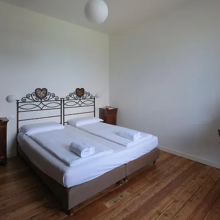 Apartament Gina *