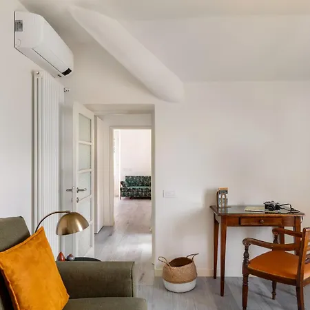 Apartament Gina *